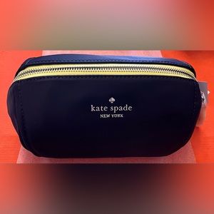 kate spade New York, NWT, Blazer Blue Multi Chelsea medium nylon cosmetic case.